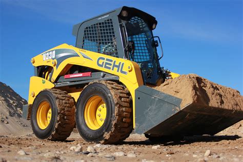 who makes gehl skid loaders